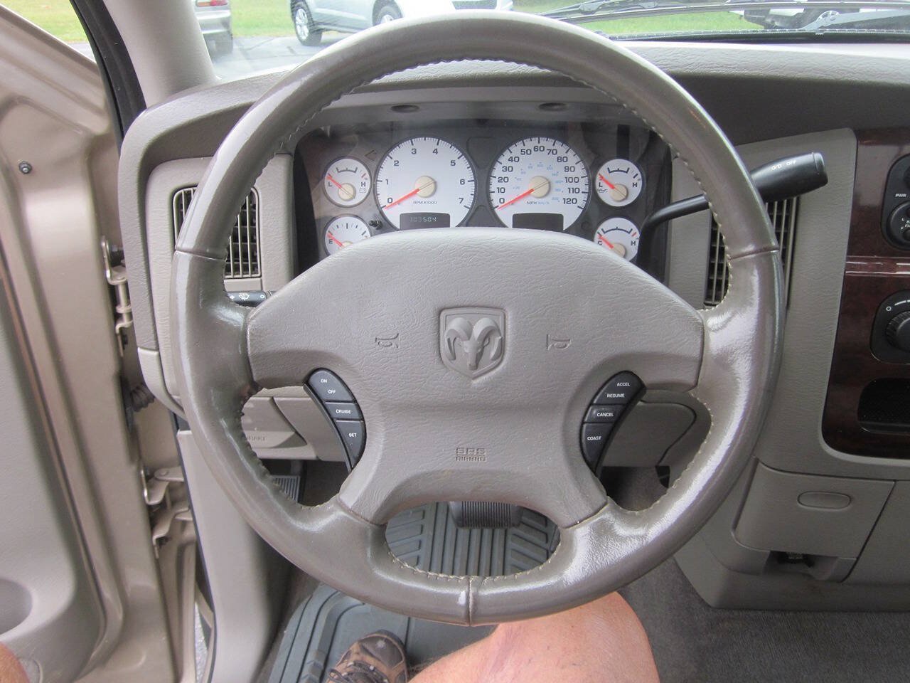Used 2003 Dodge Ram 1500 Truck 2WD Regular Cab image 19