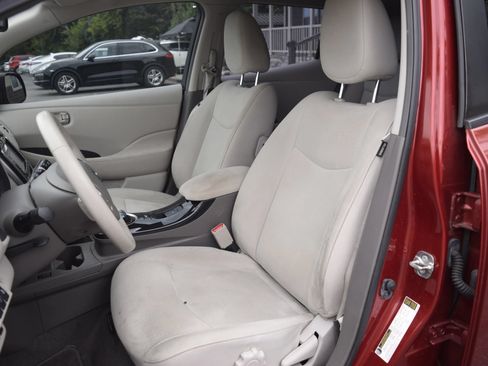 Used 2012 Nissan Leaf SL FWD image 6