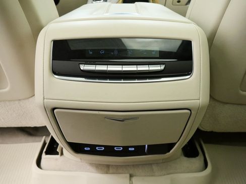 Used 2021 Cadillac Escalade Premium Luxury Platinum image 21