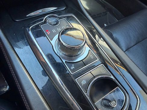 Used 2014 Jaguar XKR R image 38