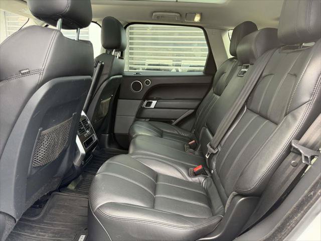 Used 2016 Land Rover Range Rover Sport SE AWD/4WD image 15