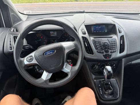Used 2015 Ford Transit Connect XL FWD image 11