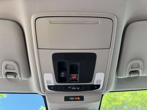Certified 2023 Honda Accord EX image 31