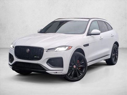 Used 2023 Jaguar F-PACE R-Dynamic S image 1