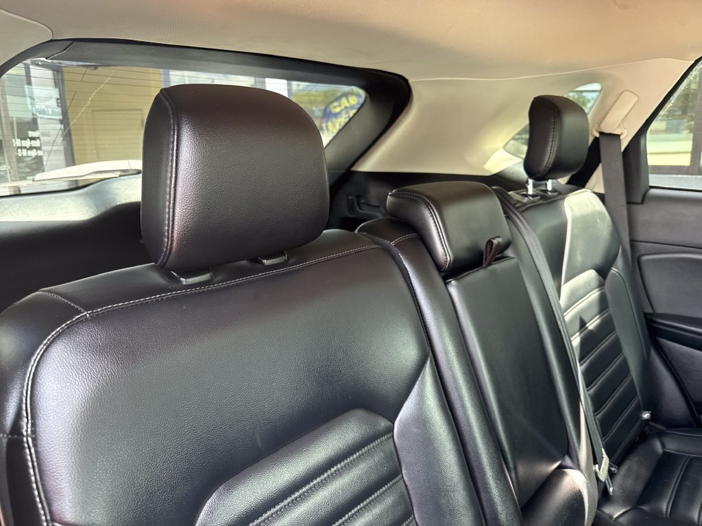 Used 2022 Ford Edge SEL AWD/4WD image 24