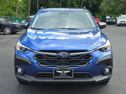Used 2025 Subaru Crosstrek 2.5i Premium w/ Crosstrek Mirror Package AWD/4WD image 9