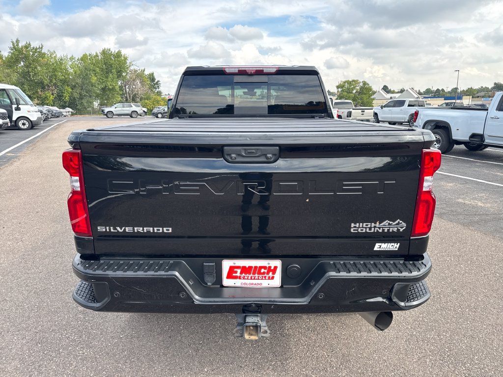 Used 2022 Chevrolet Silverado 3500 High Country w/ Z71 Off-Road Package AWD/4WD image 4