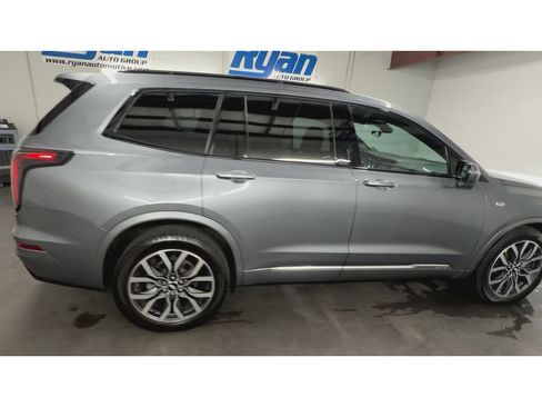 Used 2021 Cadillac XT6 Sport AWD/4WD image 9