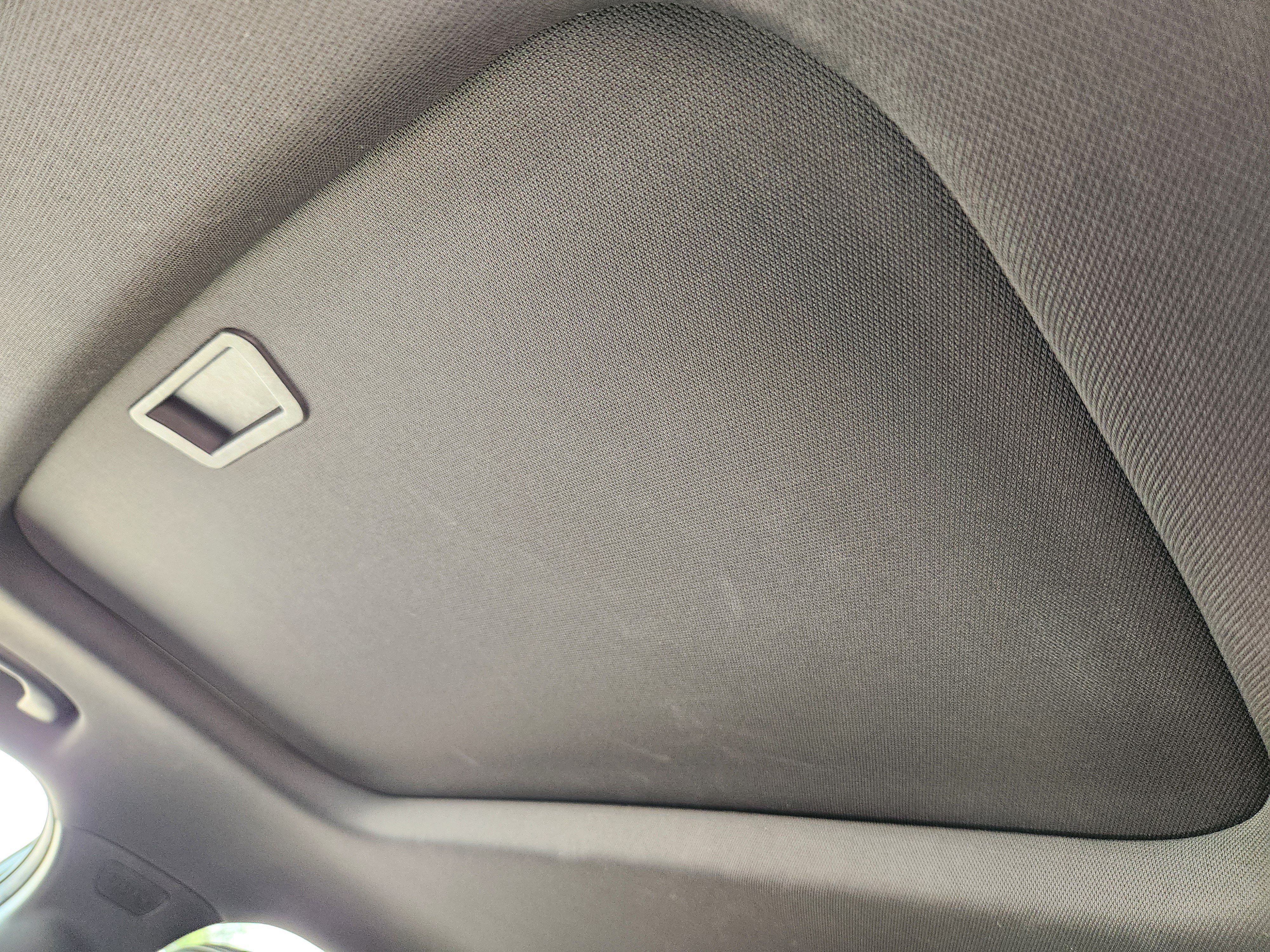 Used 2024 Chevrolet Trax RS w/ Sunroof Package FWD image 16