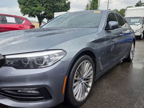 Used 2018 BMW 530e RWD image 7