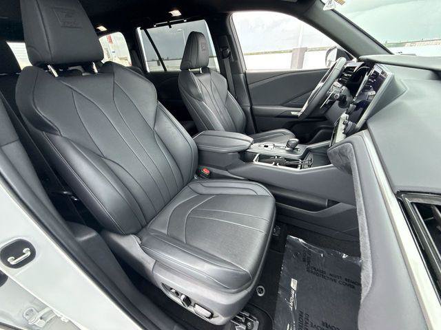 Certified 2024 Lexus TX 500h AWD w/ Technology Package image 27
