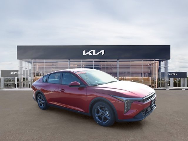 New 2026 Kia K4 FWD image 11