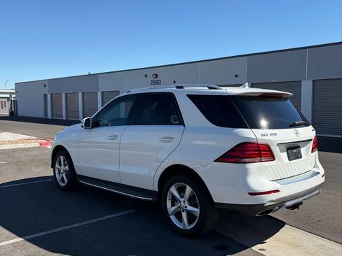 Used 2016 Mercedes-Benz GLE 350 4MATIC w/ Premium Package image 4