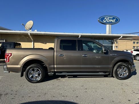 Used 2015 Ford F150 XLT w/ Equipment Group 301A Mid image 12
