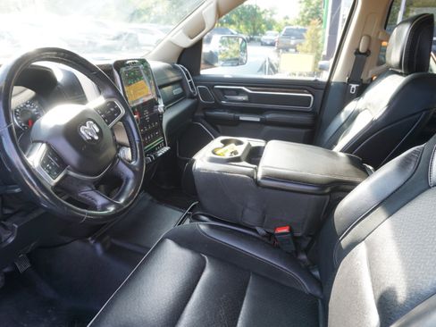 Used 2019 RAM 1500 Laramie image 18