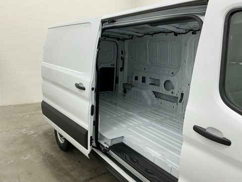 New 2026 Ford Transit 250 Low Roof RWD image 22