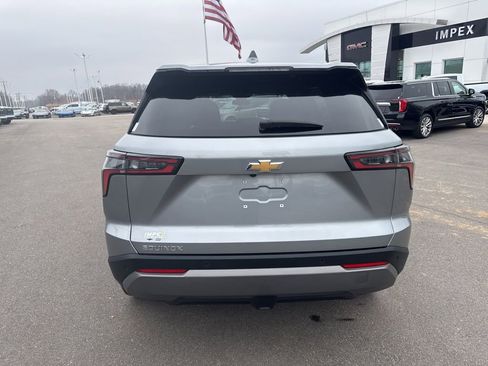 Used 2025 Chevrolet Equinox LT image 4