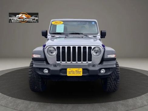 Used 2020 Jeep Gladiator Sport w/ Quick Order Package 24S AWD/4WD image 2