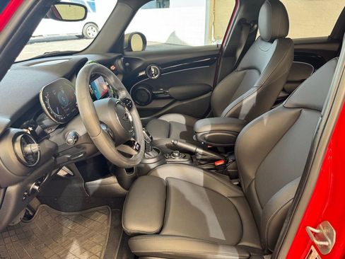 Used 2023 MINI Cooper S image 13