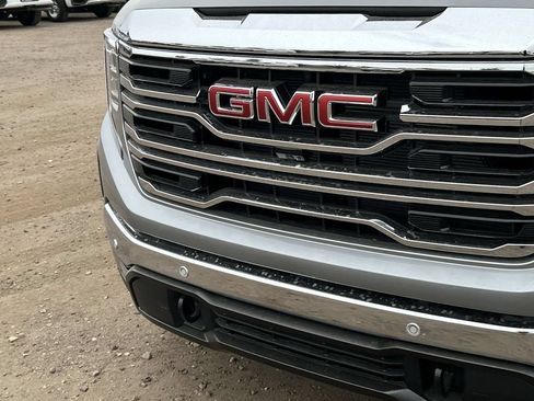 New 2026 GMC Sierra 1500 SLT w/ SLT Premium Plus Package AWD/4WD image 30