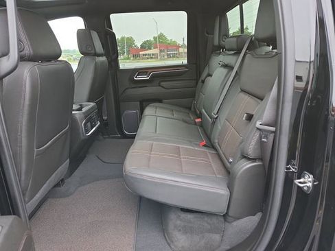 Used 2024 Chevrolet Silverado 3500 High Country w/ High Country Premium Package image 29