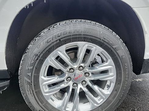 Certified 2023 GMC Yukon XL SLT w/ SLT Luxury Package image 11