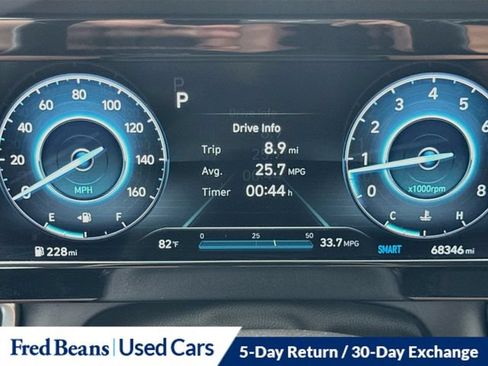 Used 2021 Hyundai Elantra SEL w/ Convenience Package FWD image 16