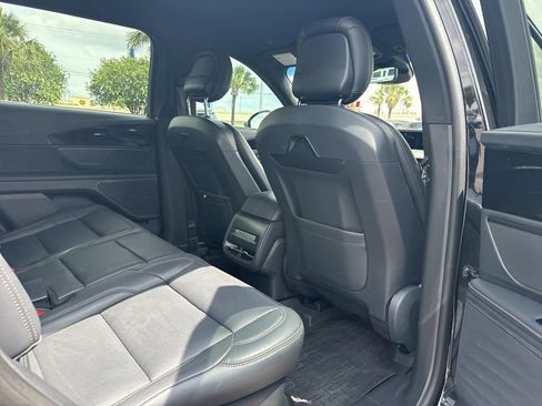 Certified 2024 Lincoln Nautilus Premier w/ Jet Appearance Package AWD/4WD image 22