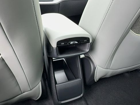 New 2026 Volvo EX30 Cross Country Ultra AWD/4WD image 16
