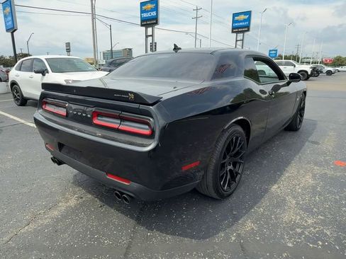 Used 2023 Dodge Challenger R/T Scat Pack RWD image 8