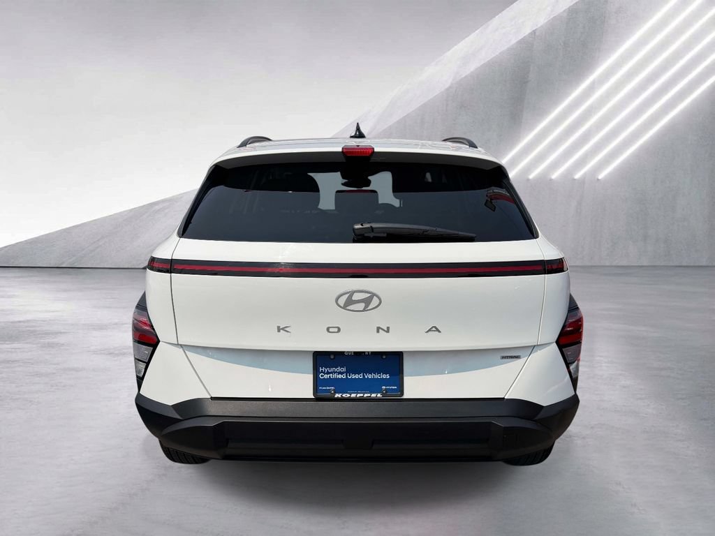 Certified 2025 Hyundai Kona SEL AWD/4WD image 6