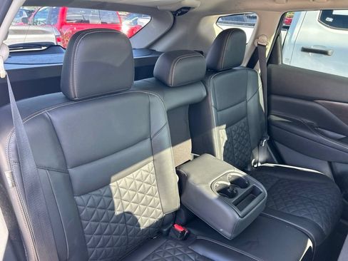 Certified 2024 Nissan Murano Platinum w/ Cargo Package FWD image 51