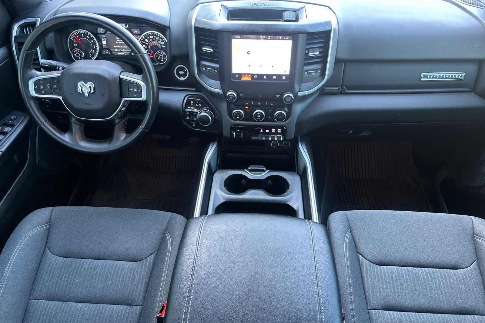 Used 2022 RAM 1500 Big Horn AWD/4WD image 3