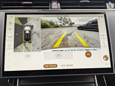 New 2026 Land Rover Range Rover Evoque Dynamic SE image 27