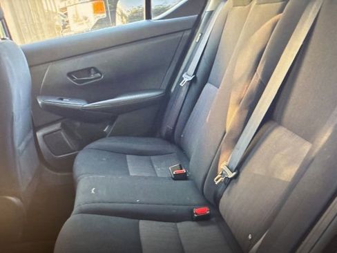 Used 2024 Nissan Sentra SV image 32