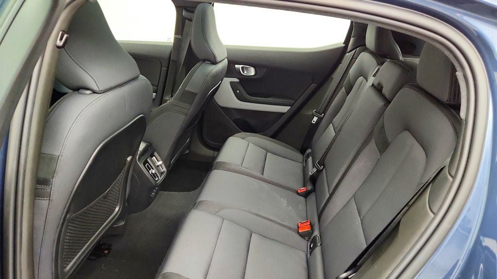 Used 2023 Polestar Polestar 2 w/ Pilot Pack FWD image 17