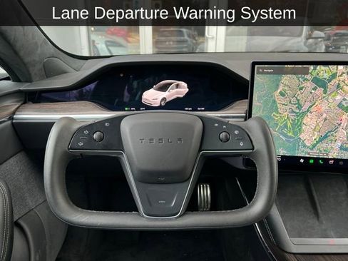 Used 2022 Tesla Model S image 6