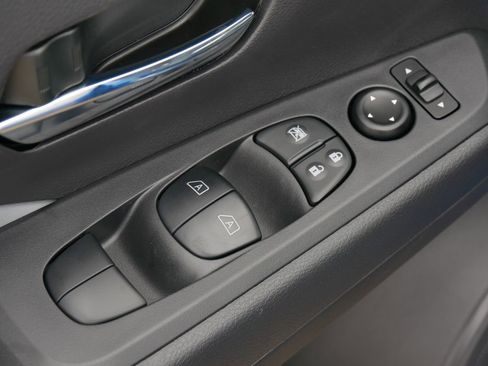 Used 2024 Nissan Kicks SR w/ SR Premium Package image 24