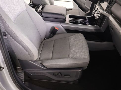 Used 2022 Ford F150 XLT w/ Equipment Group 302A High image 13