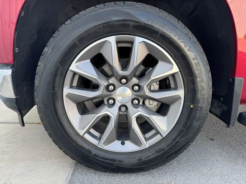 Used 2019 Chevrolet Silverado 1500 LT w/ Texas Edition image 10