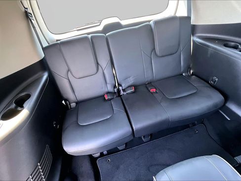 Used 2024 Nissan Armada Platinum w/ Captain's Chairs Package AWD/4WD image 25