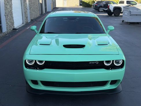 Used 2016 Dodge Challenger SRT Hellcat RWD image 16