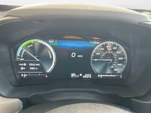 Used 2025 Subaru Forester Premium image 14