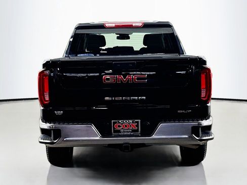 Used 2025 GMC Sierra 1500 SLT image 6