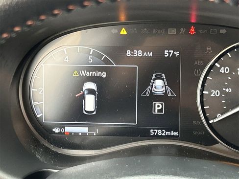 Used 2023 Nissan Kicks SR image 28