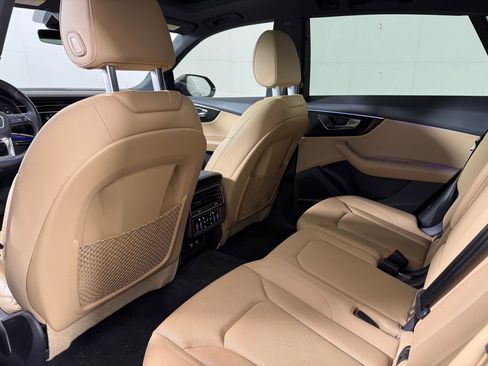 Used 2021 Audi Q8 Premium Plus w/ Premium Plus Package image 21