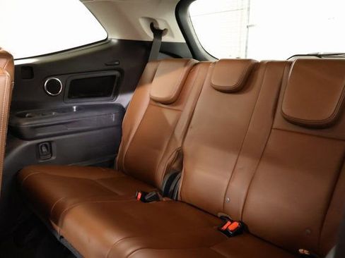 Used 2020 Subaru Ascent Touring image 34