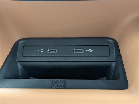 New 2025 Volkswagen ID. Buzz Pro S Plus image 24