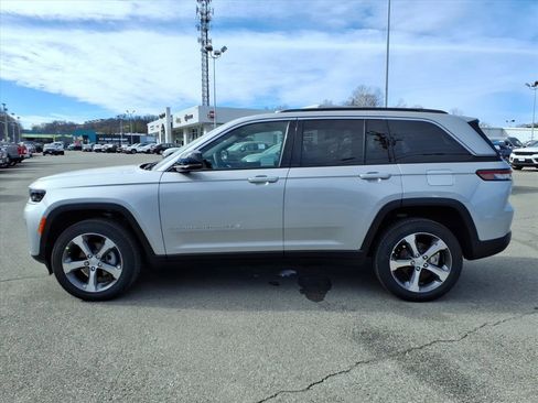 New 2026 Jeep Grand Cherokee Limited image 7