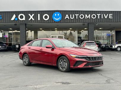 Used 2024 Hyundai Elantra SEL